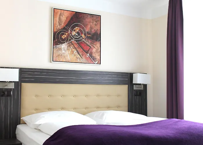 Hotel Famosa Düsseldorf